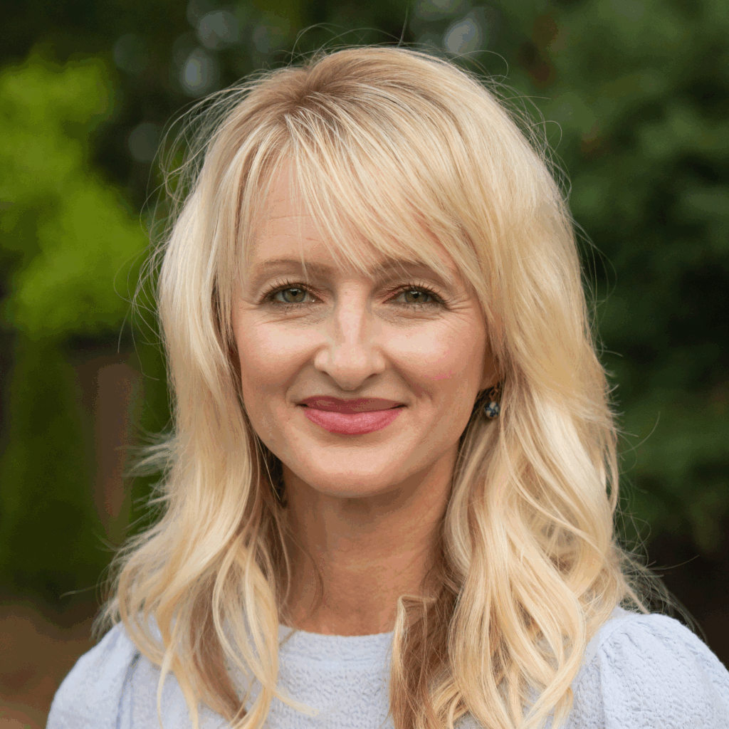 Faculty & Staff Directory 7 Faculty & Staff Directory -