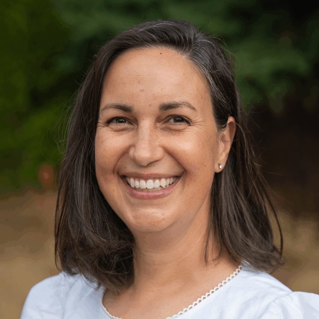 Faculty & Staff Directory 8 Faculty & Staff Directory -